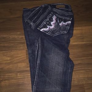Jeans with beads on the back